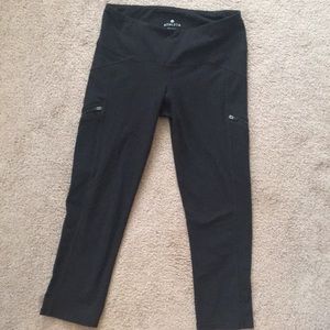 Athleta Drifter Capri Leggings XS